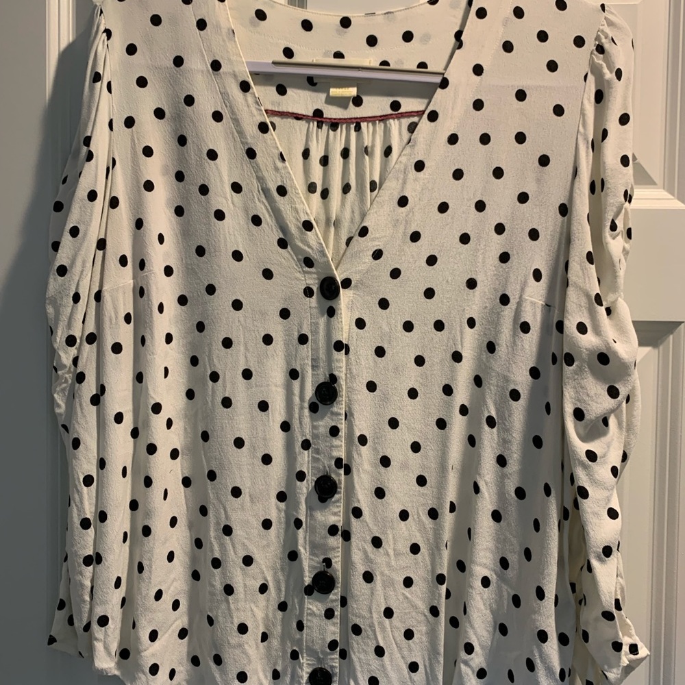 Maeve by Anthropologie puff sleeve polka dot top size Large